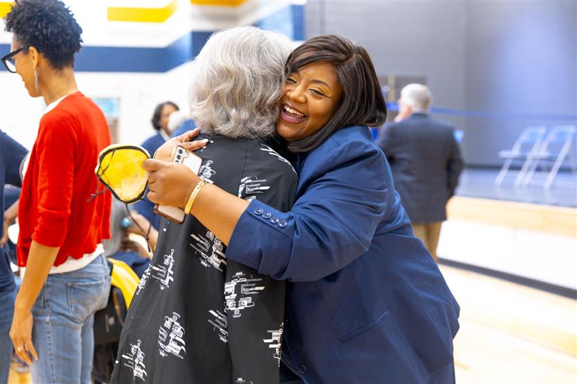 Students cut ribbon at new school